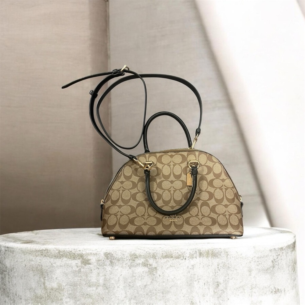 Coach Logo Katy Satchel
